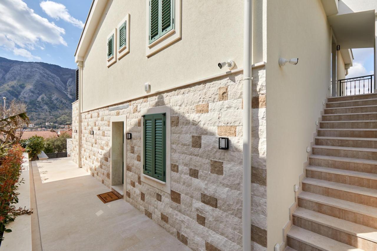 Kotor Lux Apartments And Rooms Eksteriør billede